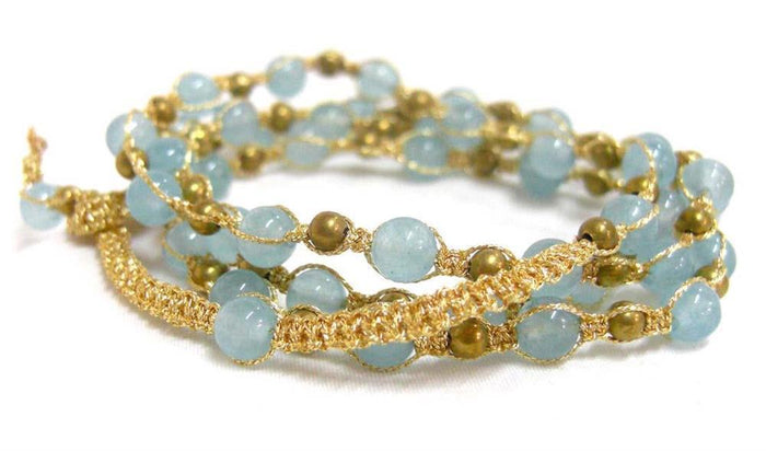 Seidenfaden-Schmuck