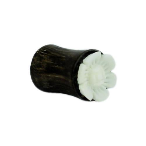A dark brown hand-carved Tamarindenholz Holz Plug featuring a white bone Blume design, tribal style, is displayed on a plain white background.