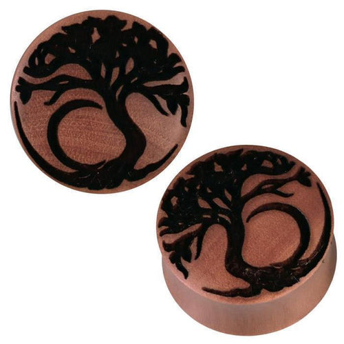 Two round Rotbrauner Organic Plugs featuring a Gravur Baum Halbmond Sichel Tribal design, shown at various angles on a white background – perfect natürlicher Holzschmuck for any style.