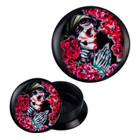 Load image into Gallery viewer, Schraub Plug Acryl Skelettfrau betend Rosen Sugarskull Kopftuch Piercing Ohrschmuck
