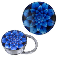 Load image into Gallery viewer, Schraub Plug Tunnel silbern Edelstahl Blume mehrlagig blau Acryl Piercing
