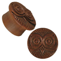 Load image into Gallery viewer, Plug Holz rotbraun Eule handgeschnitzt Trichter plastisch Tribal Piercing
