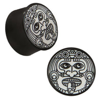 Load image into Gallery viewer, Plug Horn weiße Gravur schwarz Tribal Stammes Maske Zunge König Piercing
