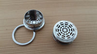 Load image into Gallery viewer, Edelstahl Flesh Tunnel ribbed Steel Plug Spinnennetz silber Schraubplug Netz
