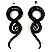 Load image into Gallery viewer, Piercing Feuerglas Spiral Taper schwarz Dehnschnecke 30g
