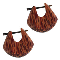 Load image into Gallery viewer, Pin Creolen Holz rund tränenförmig Horn-Pin verschiedene Hölzer 23 mm unisex
