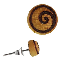 Cargar imagen en el visor de la galería, Holz Ohrstecker Spirale Kreis Sterlingsilber 925er rund 8 mm Lasergravur golden
