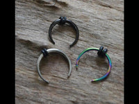 Load image into Gallery viewer, Piercing Edelstahl Horseshoe Gummiringe silber Nase Ohr
