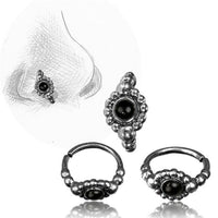 Load image into Gallery viewer, Der Nostril Piercing Nasenringe Silber Nasenring Kugeldesign 1 cm/0,8 mm zeigt einen zentralen schwarzen Stein und kleine Silberperlen, mit Ansichten aus verschiedenen Perspektiven und einer Skizze zum Nostril Piercing.
