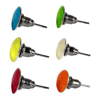 Cargar imagen en el visor de la galería, Six vibrant, round, convex neon acrylic unisex Ohrstecker pins with stainless steel, nickel-free bases in blue, green, yellow, white, red, and orange are arranged in two rows on a white background.

