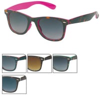Load image into Gallery viewer, Sonnenbrille  Nerd 400 UV außen getigert innen bunt getönt klein

