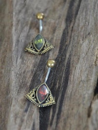 Load image into Gallery viewer, Bauchnabelpiercing Messing Edelstahl Marquise Schliff - chic - net.de

