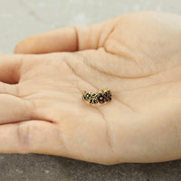 Load image into Gallery viewer, Ear cuff Dread Lock Bead Messing gold Blumen - chic - net.de
