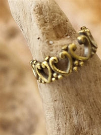 Cargar imagen en el visor de la galería, Ear cuff Dread Lock Bead Messing gold Herzen Krone - chic - net.de
