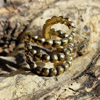 Load image into Gallery viewer, Ear cuff Dread Lock Bead Messing gold Kugeln - chic - net.de
