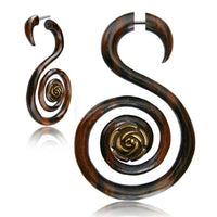 Load image into Gallery viewer, Fake Holz Piercing Narra Wood Brass Rose Spirale eng Edelstahl Ohrstecker Organic Tribal - chic - net.de
