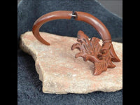 Load image into Gallery viewer, Fake Piercing Ohrring aus Rosenholz Edelstahl Flames - chic - net.de
