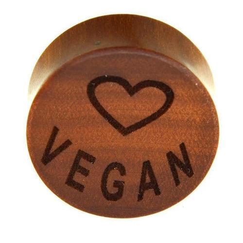 Flesh Plug Holz rotbraun Gravur Herz I Love Vegan - chic - net.de