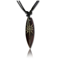 Load image into Gallery viewer, A hand-painted Holz Surfbrett Anhänger with türkis floral design on a verstellbare Baumwollkette—die ideale Surferkette für authentischen Style.
