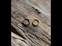 Load image into Gallery viewer, Klapp Segment Ring Piercing gold rotgold Opal Punkte - chic - net.de
