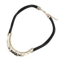 Cargar imagen en el visor de la galería, Lederband Kette Fäden schwarz goldfarben Brass Edelstahl verstellbar ca 21 cm lang - chic - net.de
