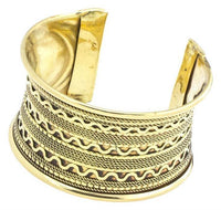 Load image into Gallery viewer, Messing Brass Armreif Seile Wellen Punkte oxidiert gold nickelfrei antik Seile Tribal Schmuck - chic - net.de
