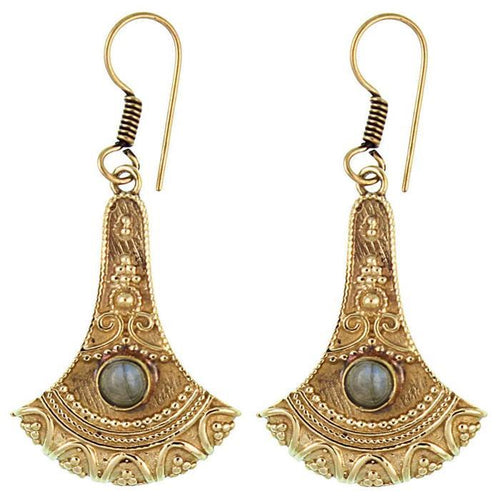 Ohrringe Axt Punkte verziert Labradorit Messing antik golden Ohrhänger Tribal Brass - chic - net.de