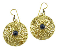 Load image into Gallery viewer, Ohrringe Onyx Stein Herz Kreis Dreiecke Messing Ohrhänger braun nickelfrei antik golden Tribal Brass - chic - net.de
