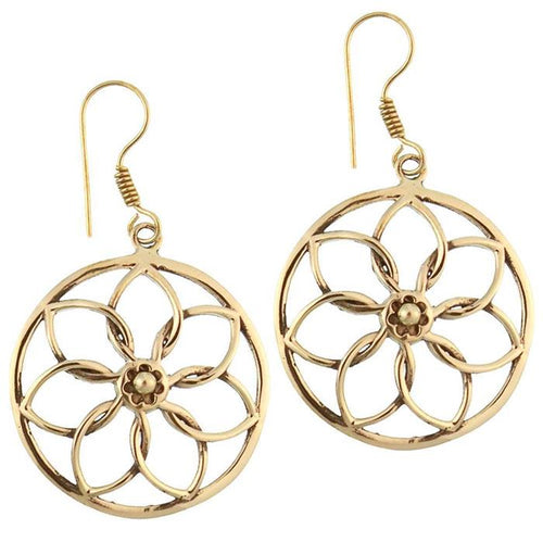 Ohrringe rund mit Blume als Motiv aus antik goldenem Messing Brass Tribal Ohrhänger - chic - net.de