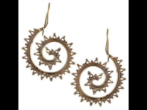 Ohrringe Spirale Kreise Pyramiden Rinne Messing antik golden Tribal Brass Ohrhänger - chic - net.de
