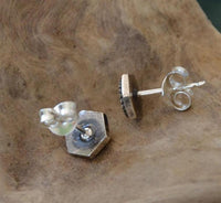 Cargar imagen en el visor de la galería, Ohrstecker 925 Sterling Silber Hexagon E - Coat Abalone Epoxid - chic - net.de
