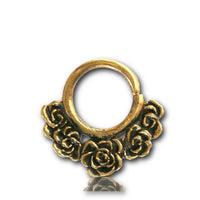 Load image into Gallery viewer, Septum Piercing Nasenringe Rosen Blüten Messing goldfarben nickelfrei antik exotisch Ohrring - chic - net.de
