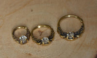 Load image into Gallery viewer, Universal Piercing Ring Brass klar Kristall Knoten celtic - chic - net.de
