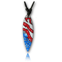Load image into Gallery viewer, A hand-painted Surferkette with a turquoise flower design on a pointed Holz Surfbrett Anhänger, featuring an adjustable Baumwollkette with surfer style knots.
