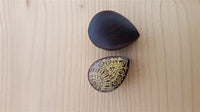 Load image into Gallery viewer, Holzplug Träne Ornament golden Tropfen umgedreht Schlitz Lobe Piercing Holz Plug
