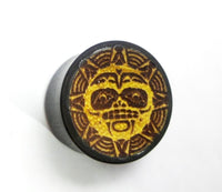 Load image into Gallery viewer, Flesh Plug Krieger Maske Sonne Gravur Holz dunkel Jackfrucht ocker double flared
