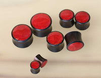 Load image into Gallery viewer, Holz Flesh Plug Sonoholz rot Resin Inlay double flared
