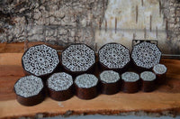 Load image into Gallery viewer, Holz Plug Blumen Wabe silber double flared
