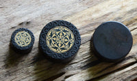 Load image into Gallery viewer, Holz Plug Ornament Muster beige dunkel double flared
