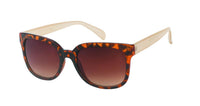 Load image into Gallery viewer, The Sonnenbrille Nerd Vintage Damen features a brown cateye design with 400UV protection, tinted lenses, and light beige arms, shown on a white background.
