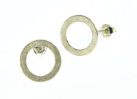 Load image into Gallery viewer, A pair of brushed Creolen Ringe stud earrings, Ohrstecker Silber 925 vergoldet, with open centers are shown on a white background.
