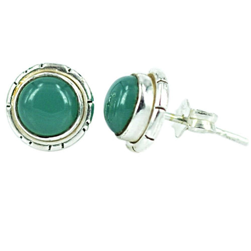 A pair of Ohrstecker with 8mm round green Jade, set in solid 925er Sterlingsilber, featuring a sterling silver stud and polished finish.
