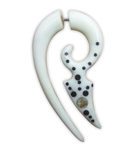 Load image into Gallery viewer, Fake Ohr Piercing Bone Knochen Edelstahl weiß Plug Pfeil Schwan Phönix Abalone
