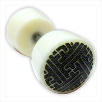 Load image into Gallery viewer, Fake Ohr Piercing Bone Knochen Edelstahl weiß Plug Pfeil Schwan Phönix Abalone
