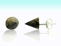 Load image into Gallery viewer, Kokosnuss Ohrstecker braun kegelförmig 925er Sterling Silber Holz
