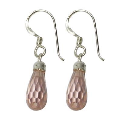 A pair of Tropfen Zirkonia Ohrringe, faceted in lila, rosa, rot und orange, with sparkling stones, elegantly hanging from 925 Sterling Silber hooks.