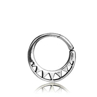 Load image into Gallery viewer, Septum Piercing Nasenring Messing Silber Spitze 1mm
