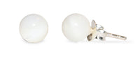 Load image into Gallery viewer, A pair of milky transparent Perlmutt Muschel white Kugel Ohrstecker with 925er Sterling Silber posts and backings shown on a white background.
