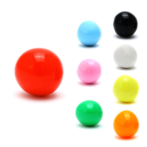 Seven vibrant, glossy 5mm enamel pearl balls in red, blue, pink, and yellow evoke the charm of nickelfrei jewelry, resembling Brass Ohrstecker Perle Kugel Ohrstecker in colorful gold-plated enamel on a white background.