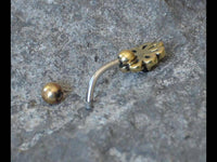 Cargar imagen en el visor de la galería, Bauchnabel Piercing Brass Edelstahl Blümchen Stein - chic - net.de
